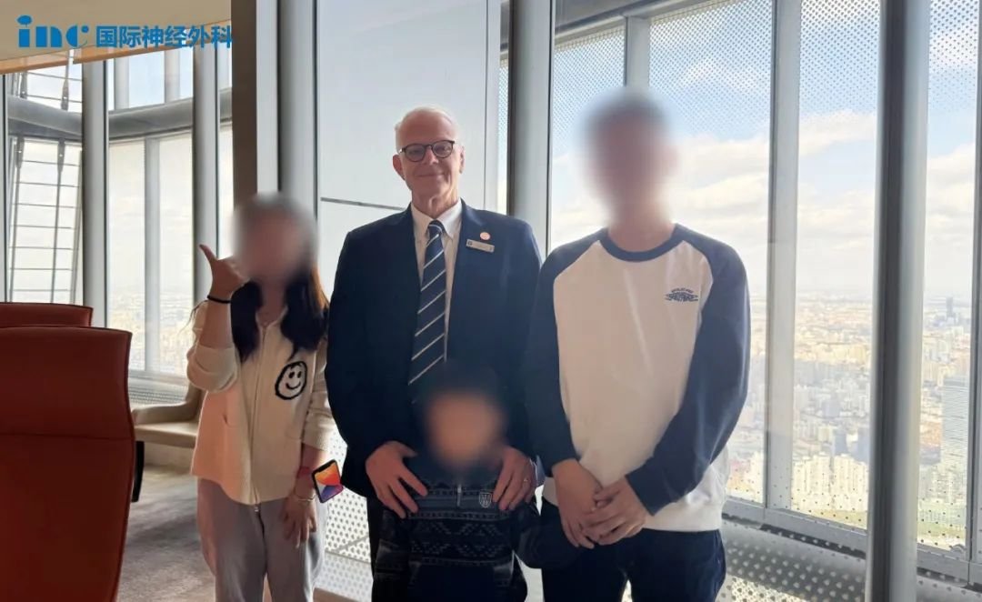 國內(nèi)患者面對面咨詢國際教授