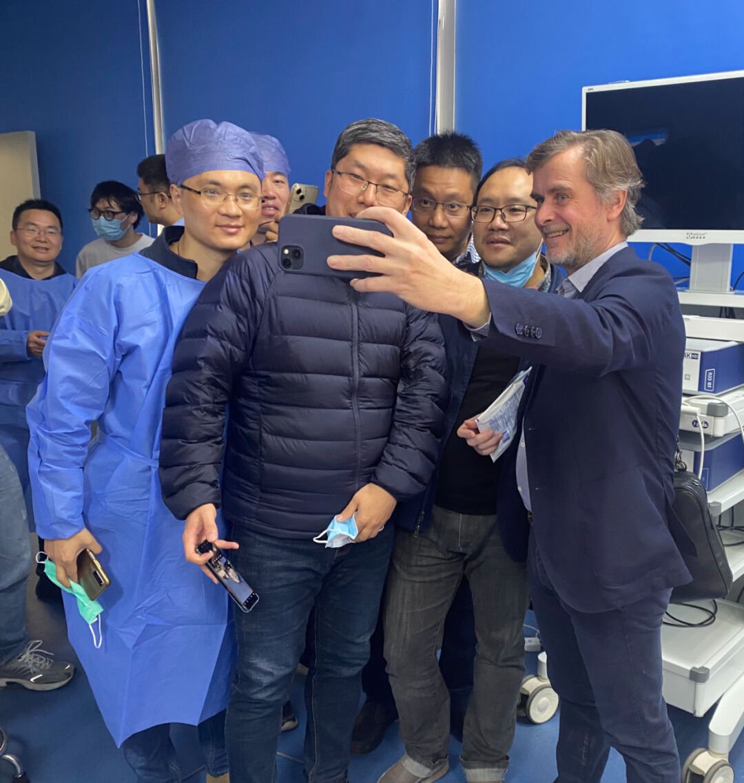 國際神外教授在華手術教學—INC福教授現(xiàn)場解剖實操“Kawase入路”