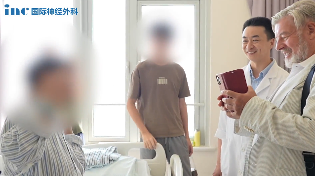 術(shù)后第3天：趙女士已經(jīng)可以下床自主活動