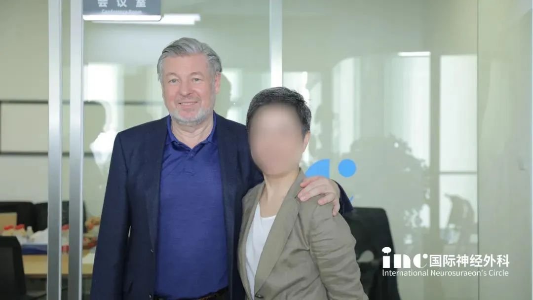 50歲女性延髓海綿狀血管瘤